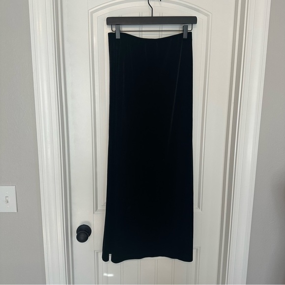 Vintage Maxi Skirt Velvet Black Gothic Modest Long Whimsigoth Size Medium - Picture 4 of 7